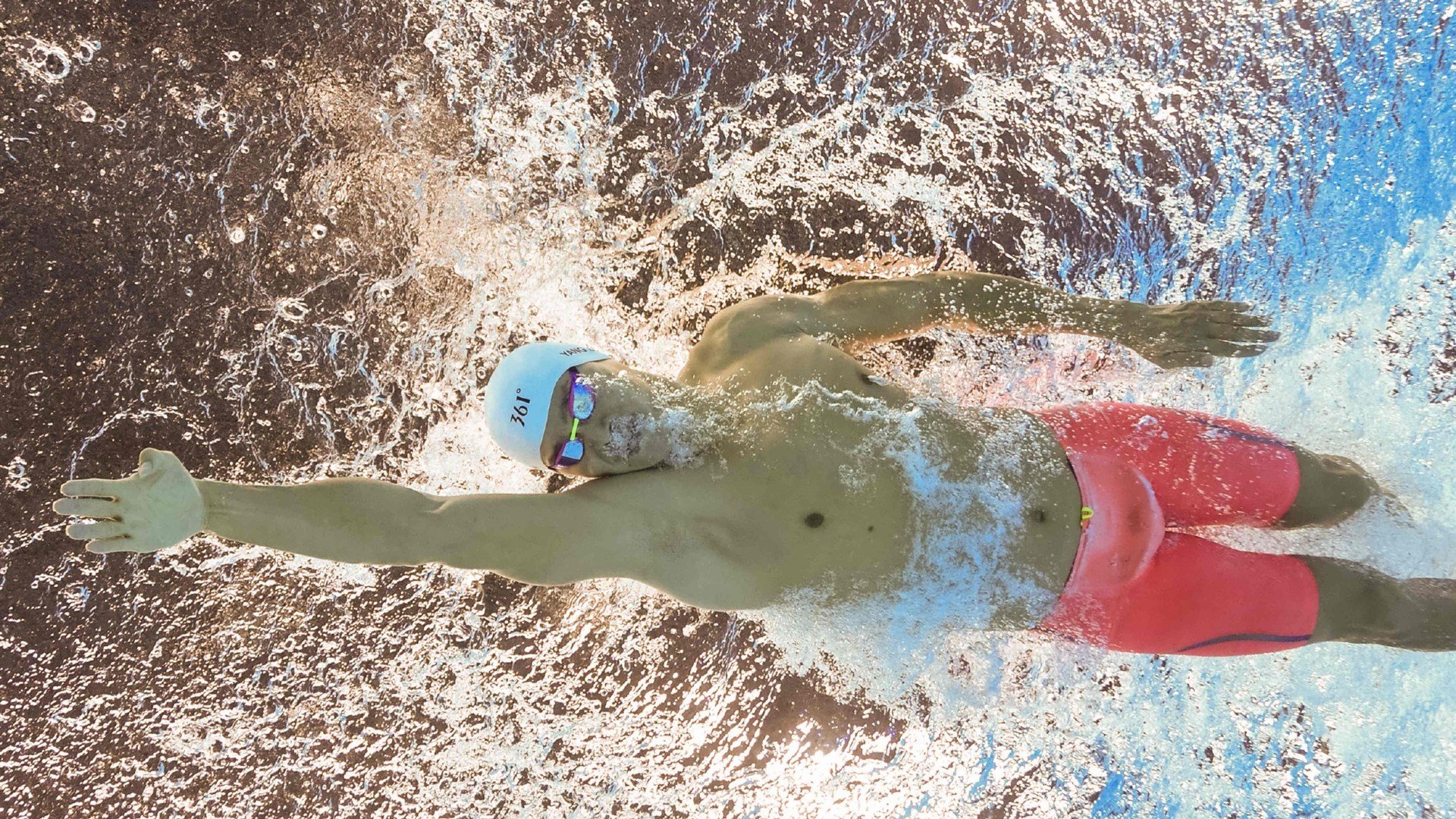 综合格斗最新战报！瑞士队迎战中国队，爆冷逆转，黑马强势击败劲敌