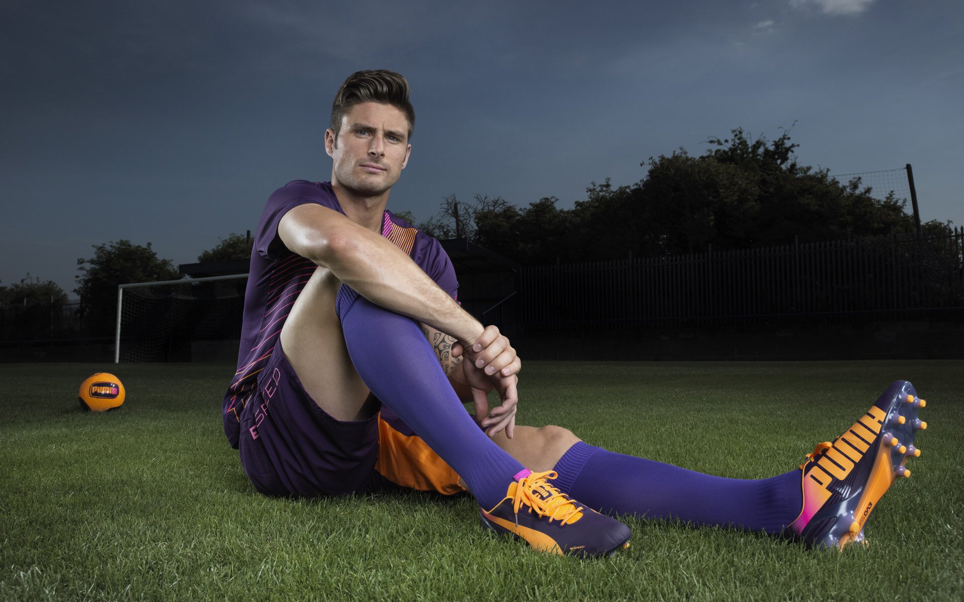 足协杯首回合激情夜！张本智和里突外投，莱比锡爆冷本菲卡